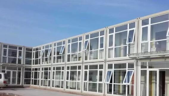 集裝箱移動(dòng)板房使用壽命有多長?住人能住多少年? 集裝箱移動(dòng)板房使用壽命有多長?住人能住多少年?