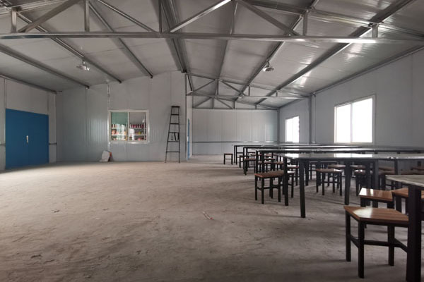 活動(dòng)板房?jī)?nèi)部可根據(jù)需求裝修設(shè)計(jì) 濟(jì)南活動(dòng)板房廠家